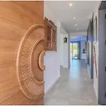 Villa Brand New Modern