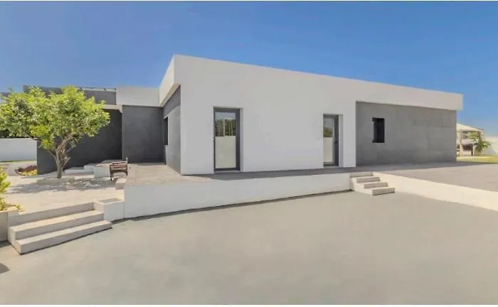 Brand New Modern Marbella