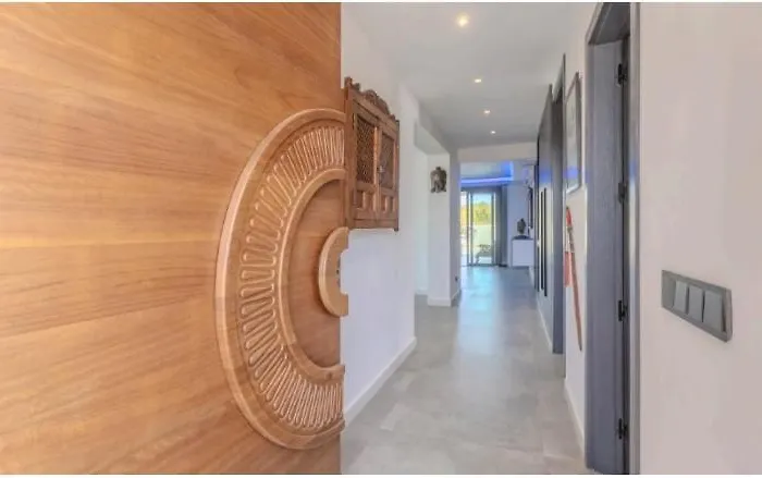 Villa Brand New Modern