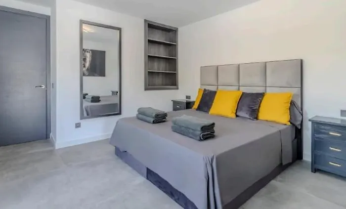 Villa Brand New Modern Marbella
